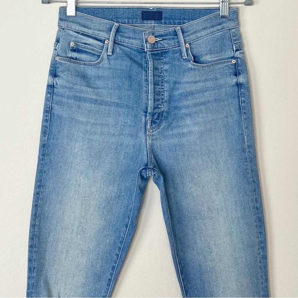MOTHER The Stunner Ankle Fray Button Fly in Hit the Jackpot Wash - Picture 5 of 16
